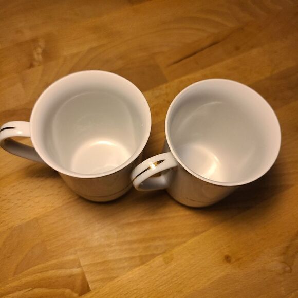 Norman Rockwell "No Swimming" mug set - Picture 3 of 7